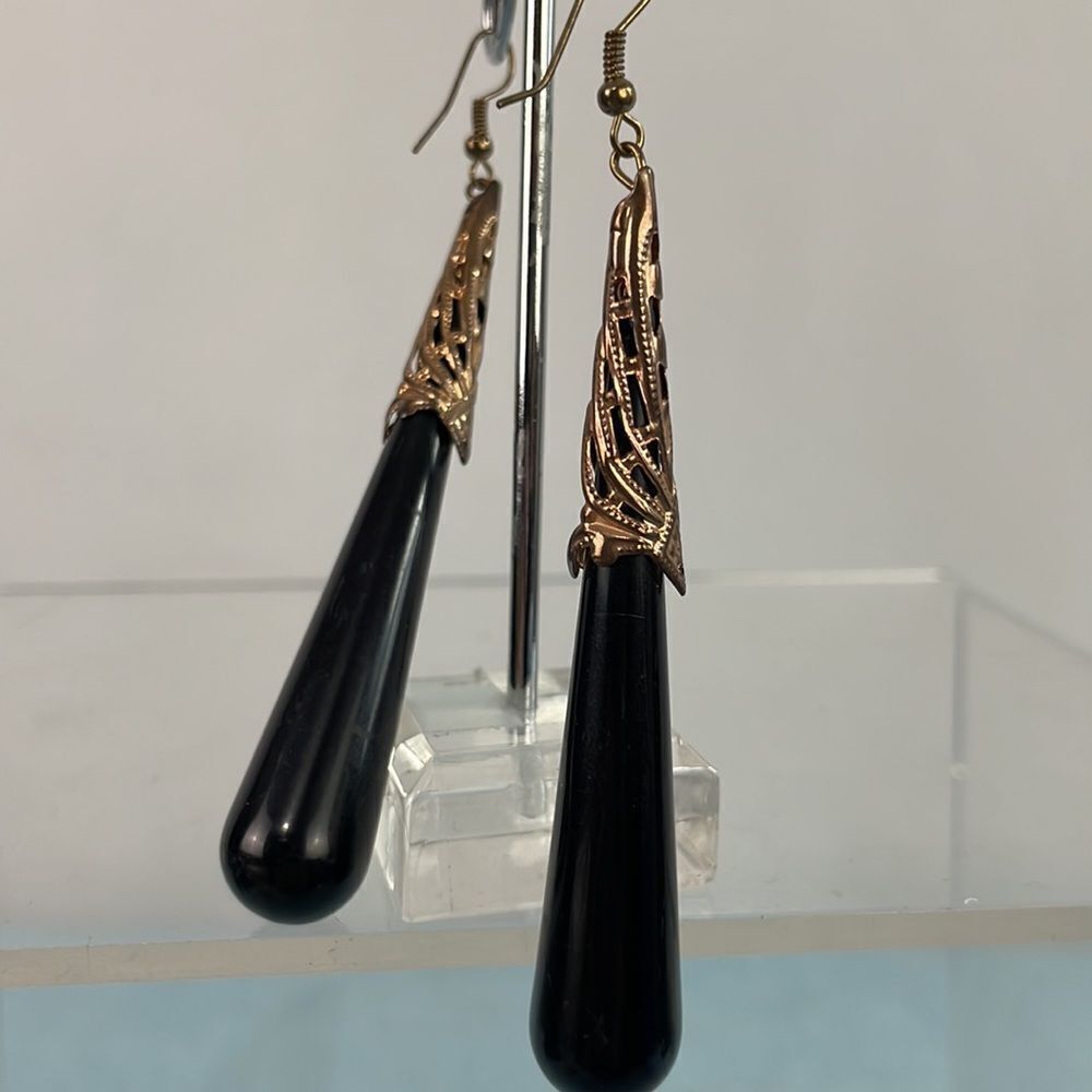 Black Large Dangle Earrings - Picture 4 of 6